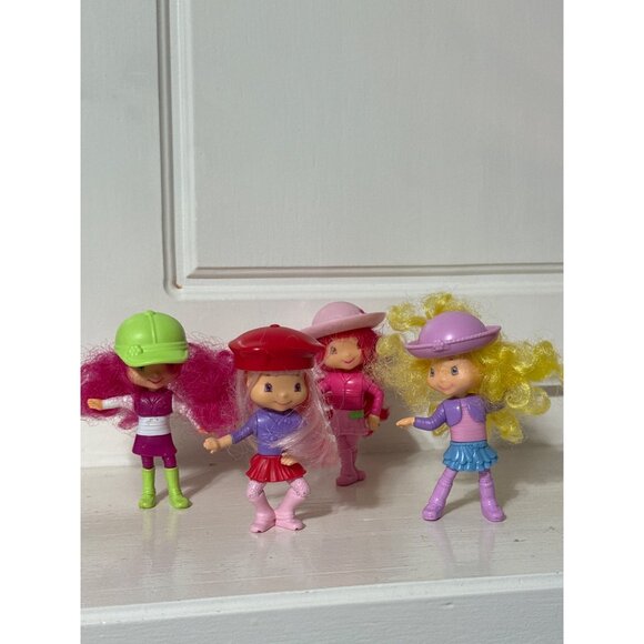 Strawberry Shortcake McDonalds Happy Meal Dolls 3.5" Action Figures Doll Set - Picture 1 of 9
